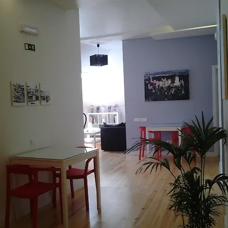 シンシアリー リスボア ベッド・アンド・ブレックファスト 4*