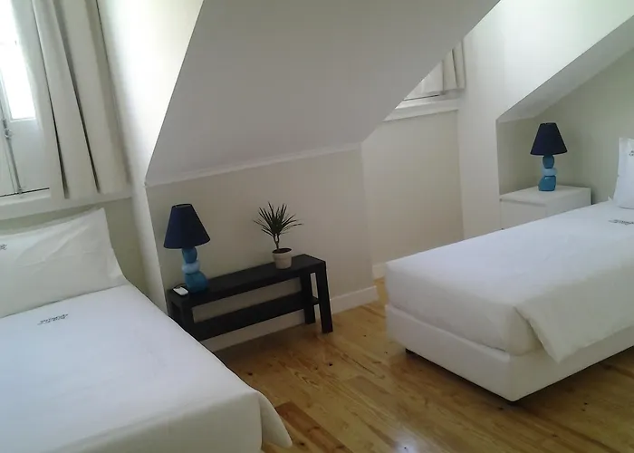 לינה וארוחת בוקר Sincerely